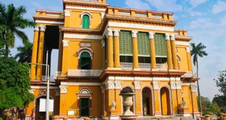 Cruise on the Ganges: The Sacred Waters between Kolkata and Varanasi (port-to-port cruise) (from Kolkata (Calcutta) to Delhi) - CroisiEurope River Cruises 6