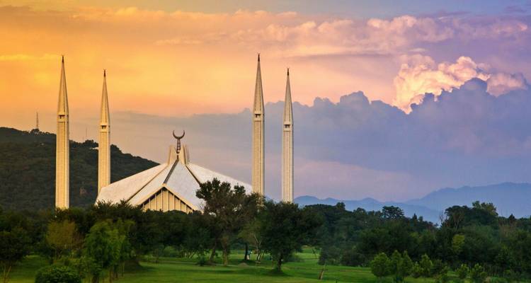 Classic Pakistan Tour - Gypsy Traces and Tours 4