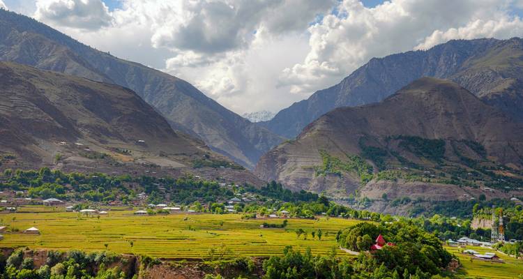 Classic Pakistan Tour - Gypsy Traces and Tours 10