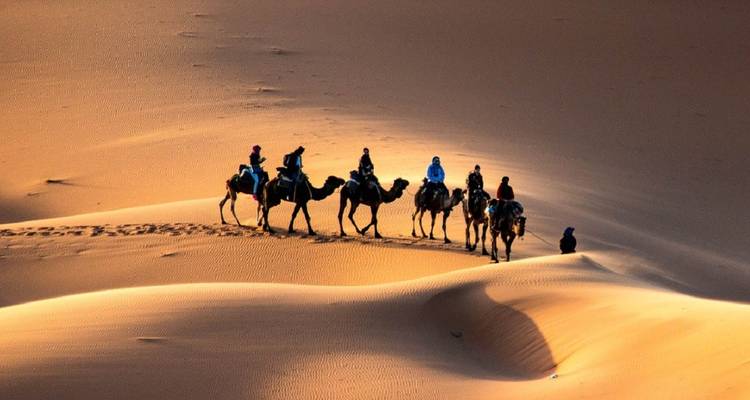 Viaje de ida y vuelta de 5 días por el desierto del Sáhara marroquí, de Marrakech a Erg Chebbi - Get Marrakech 4