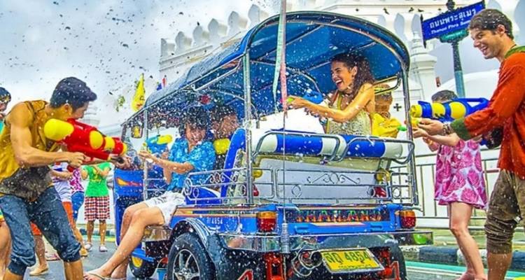 5 Días 2025 Carnaval de Songkran (guía y conductor privados） - UME Travel Co. Ltd 4