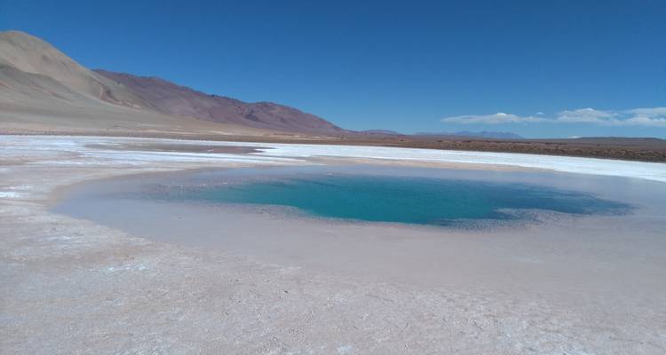 Tolar Grande: Volcanoes & Salt Deserts - Mater Sustentable 6