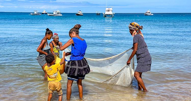 Voyage personnalisé en famille à Madagascar pour l'observation des baleines, départ quotidien - Agate Travel 10