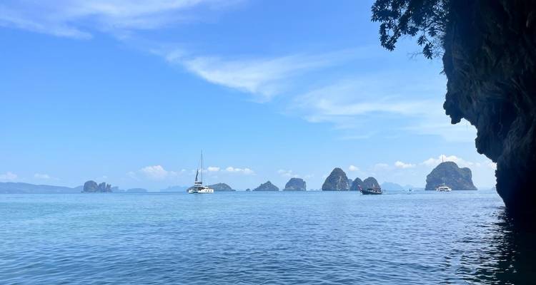 Navega con orgullo por Tailandia - Med Sailing Holidays 2