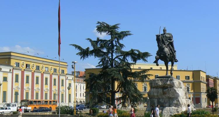 Along the Via Egnatia. From Durres to Istanbul - Penguin Travel 7