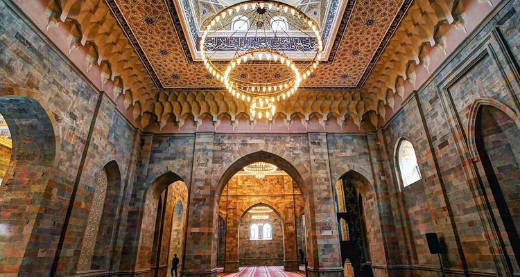 Circuito por Azerbaiyán Georgia Armenia 20 días - Cascade Travel 8