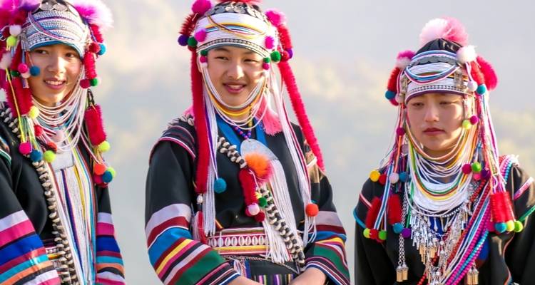 10 Días Tailandia Celebración del Festival de las Linternas de Yi Peng (guía y conductor privados） - UME Travel Co. Ltd 7