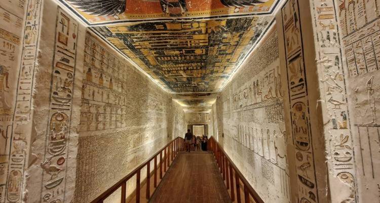 8 Day Nile Cruise Luxor to Luxor and Guided Tours - Luxury Tours Of Egypt  9