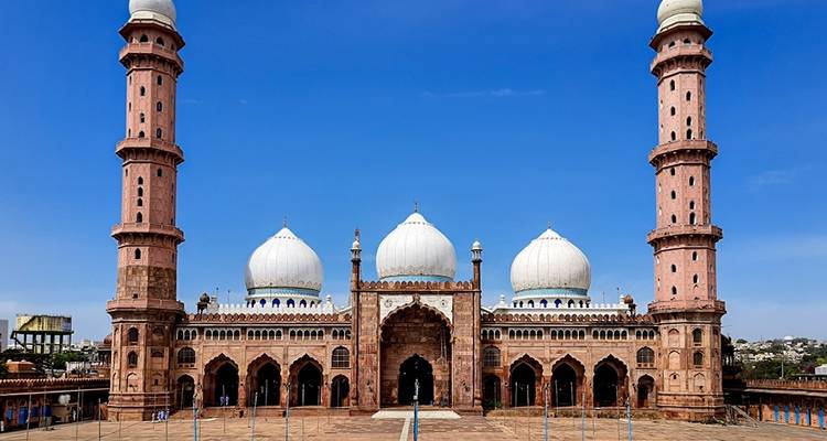 India’s Cultural and Wildlife Treasures: A Journey from Bhopal to Delhi - MTA Destination Management Company 9