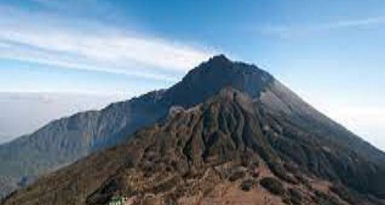 4 jours pour découvrir le majestueux Mont Meru - Kilingeadventures 3