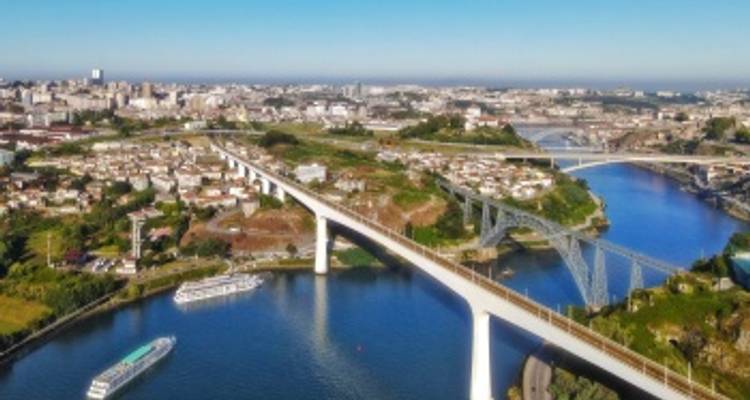 De Portugal a España: Oporto, el Valle del Duero (Portugal) y Salamanca (España) - Vasco de Gama - CroisiEurope River Cruises 7