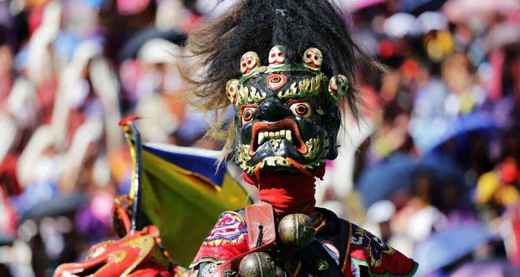 Les festivals de Thimphu Tshechu et de Gangtey Tshechu au Bhoutan - Yellowwood Adventures Ltd 4