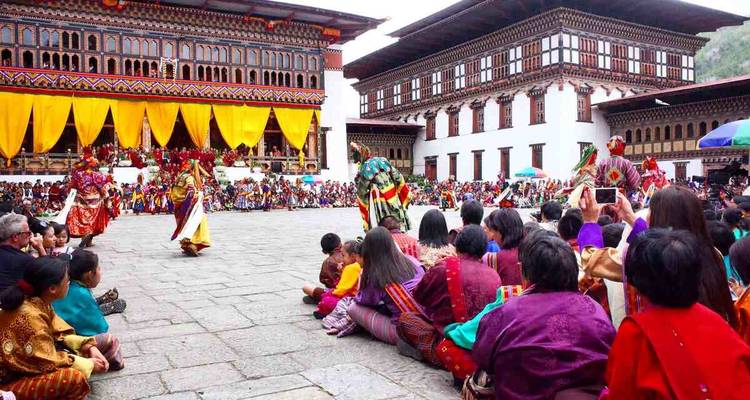 Les festivals de Thimphu Tshechu et de Gangtey Tshechu au Bhoutan - Yellowwood Adventures Ltd 10