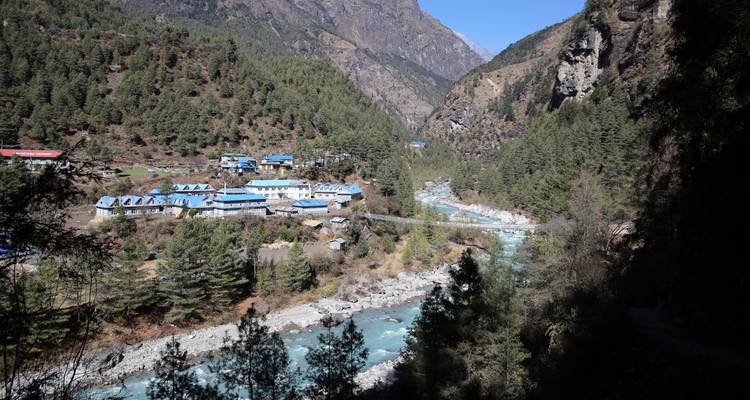 Excursión corta al campamento base del Everest - Travel Max Guide 3