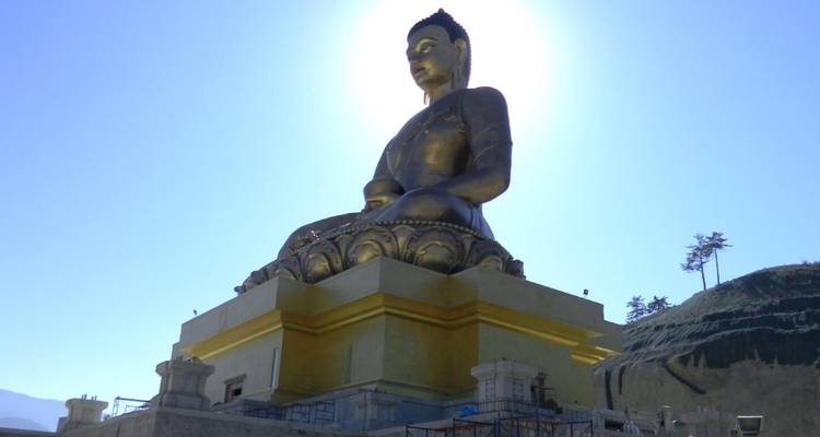 Bhutan: 7 Days Journey to the Heart of Buddhism (Luxury Tour) - Yoganshi Travel 2