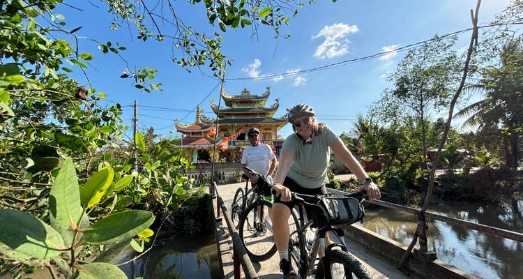 De Saigon à Phnom Penh 4 jours/ 3 nuits - Vietnam By Bike 1