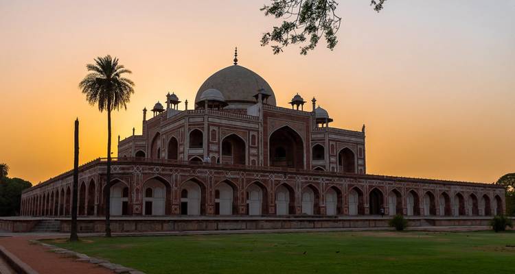 Inolvidable experiencia de 5 días en el Triángulo de Oro desde Delhi - Edshil Tours  8