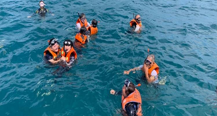 Nha Trang: VIP Trip Beautiful Islands and Snorkeling - Lavyla Tourist 8
