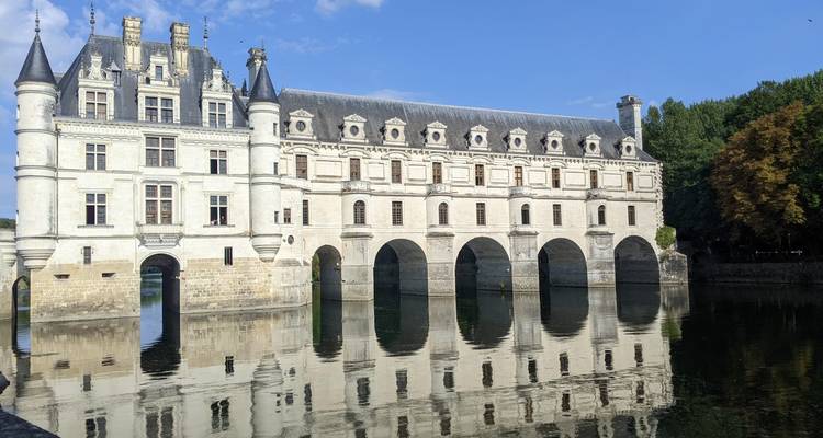 Circuit de la Loire avec guide-Ebiketour | France : Magnifiques châteaux français | 8 jours - Terranova Touristik 9