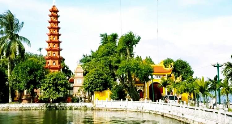 Hanoi : visite privée des musées, de l'histoire et des mausolées - Lavyla Tourist 2