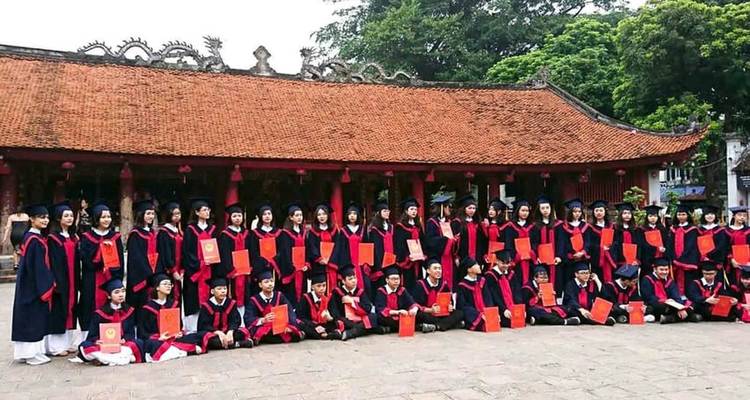 Hanoi : visite privée des musées, de l'histoire et des mausolées - Lavyla Tourist 4