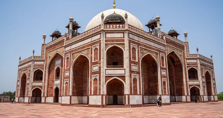 Discover India in 12 Days: From the Golden Triangle to Rajasthan and Mathura - Edshil Tours  2