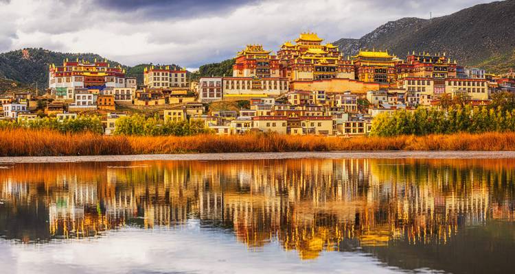Joyas de China: Shangri-La, Yunnan, Monte Nevado Meili y Pueblo de Yubeng (Personalizado Privado) - Odynovo 4