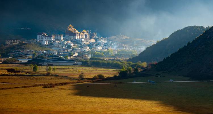 Joyas de China: Shangri-La, Yunnan, Monte Nevado Meili y Pueblo de Yubeng (Personalizado Privado) - Odynovo 9