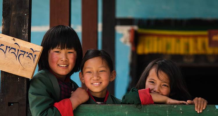 Bhutan - The Hidden Kingdom - Discover Corps 1