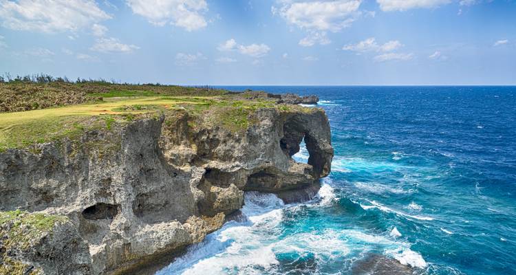 Japan goes Okinawa: Sushi, Shinto & Sunshine Vibes (5 destinations) - journaway 2