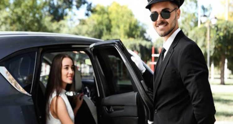 Transfert de Casablanca à l'aéroport de Tanger ou à la ville (privé) - Omega Tour 1
