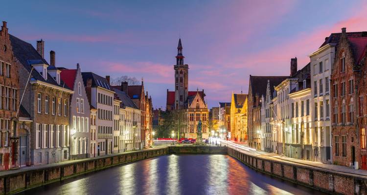 Amsterdam and Paris - Europamundo 4