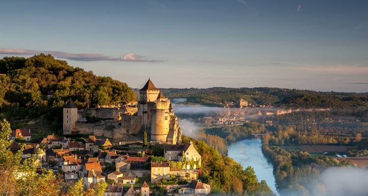 Normandy, all of France and Barcelona - Europamundo 9
