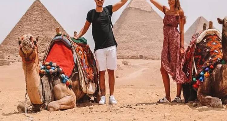 Pyramides de Gizeh, Sphinx, VTT, déjeuner, promenade à dos de chameau, dîner croisière. - Egypt Tours USA 7