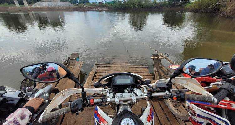 Increíble circuito en moto de 4 días por Camboya desde Siem Reap a Preah Vihear, Tbeng Meanchey y Kampong Thom - VietLong Travel 9