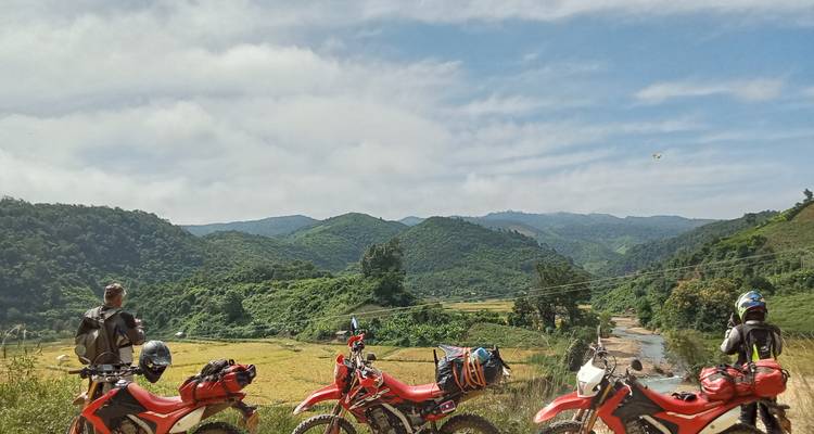 Excursión definitiva en moto todoterreno por Laos de Luang Prabang a Nong Khiaw, Muang Hiam - VietLong Travel 7
