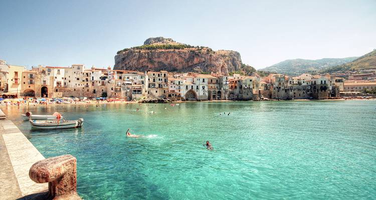 Italian Escape and Sicily (Classic, Air Price Rome To Catania) - Contiki 5