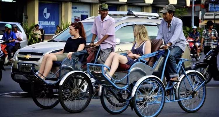 14 jours d'aventure au Vietnam (guide et chauffeur privés）) - UME Travel Co. Ltd 2
