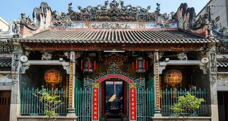 9 Days Vietnam Express Southbound (private guide & driver） - UME Travel Co. Ltd 4