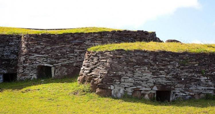 Easter Island Unmissable - 5 days - Receptivo Aborigen Tours 1
