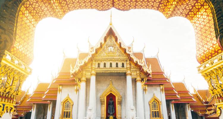 Circuit épique de la Thaïlande au Laos avec temples, chutes d'eau et trajets en train - VietLong Travel 1
