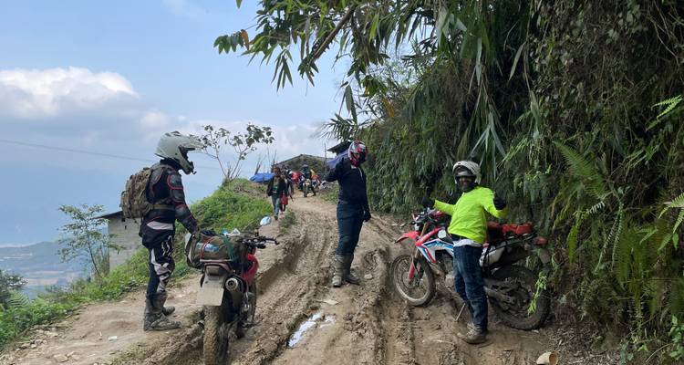 Ultimate Siemreap Off-beaten Motorcycle Tour from Siem Reap to Preah Vihear and Mekong Adventure - DNQ Travel 9
