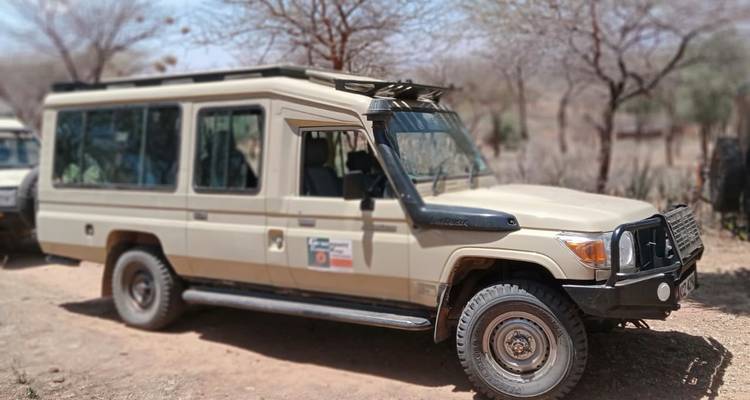 2 Días de Safari de Lujo en el Rancho Solio en Jeep 4x4 Land Cruiser - Gracepatt Ecotours Kenya 1