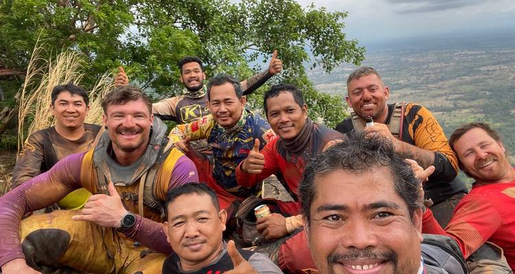 Adventure-Filled Cambodia Off-road Motorcycle Tour from Siem Reap to Banteay Chhmar & Preah Vihear - DNQ Travel 6