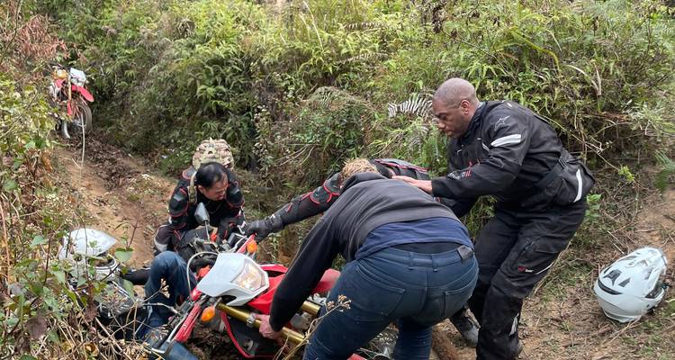 Scenic Siemreap Offroad Motorbike Tour to Banlung, Kratie & Preah Vihear - 6 Days - DNQ Travel 6