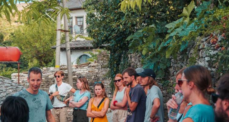 Excursión privada de un día a Gjirokastra desde Tirana - Go as Local  9