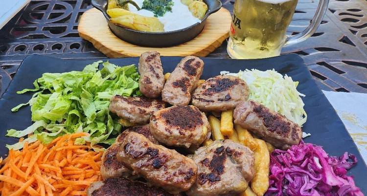 Visite privée d'une journée à Prizren depuis Tirana - Go as Local  4