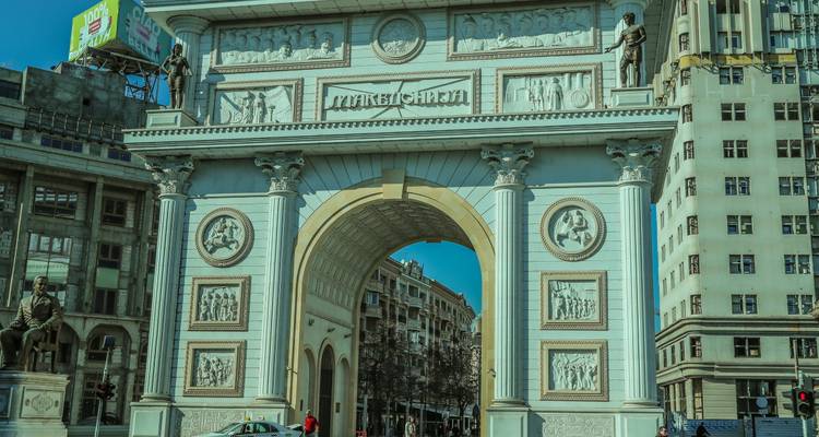 Visita privada de un día a Skopje desde Tirana - Macedonia del Norte - Go as Local  6