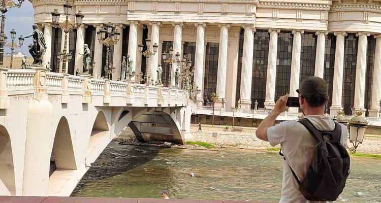 Visita privada de un día a Skopje desde Tirana - Macedonia del Norte - Go as Local  1