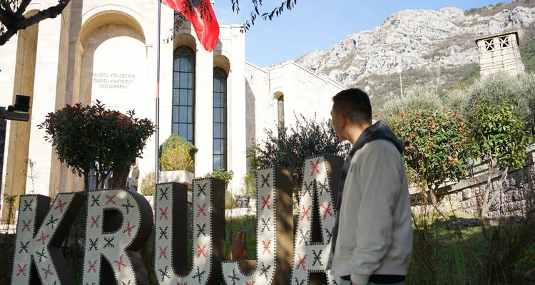 Visita a Kruja y Cata de Vinos en un Día desde Tirana - Go as Local  2